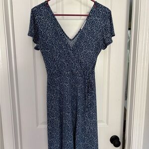 Elegant Blue Floral Dress